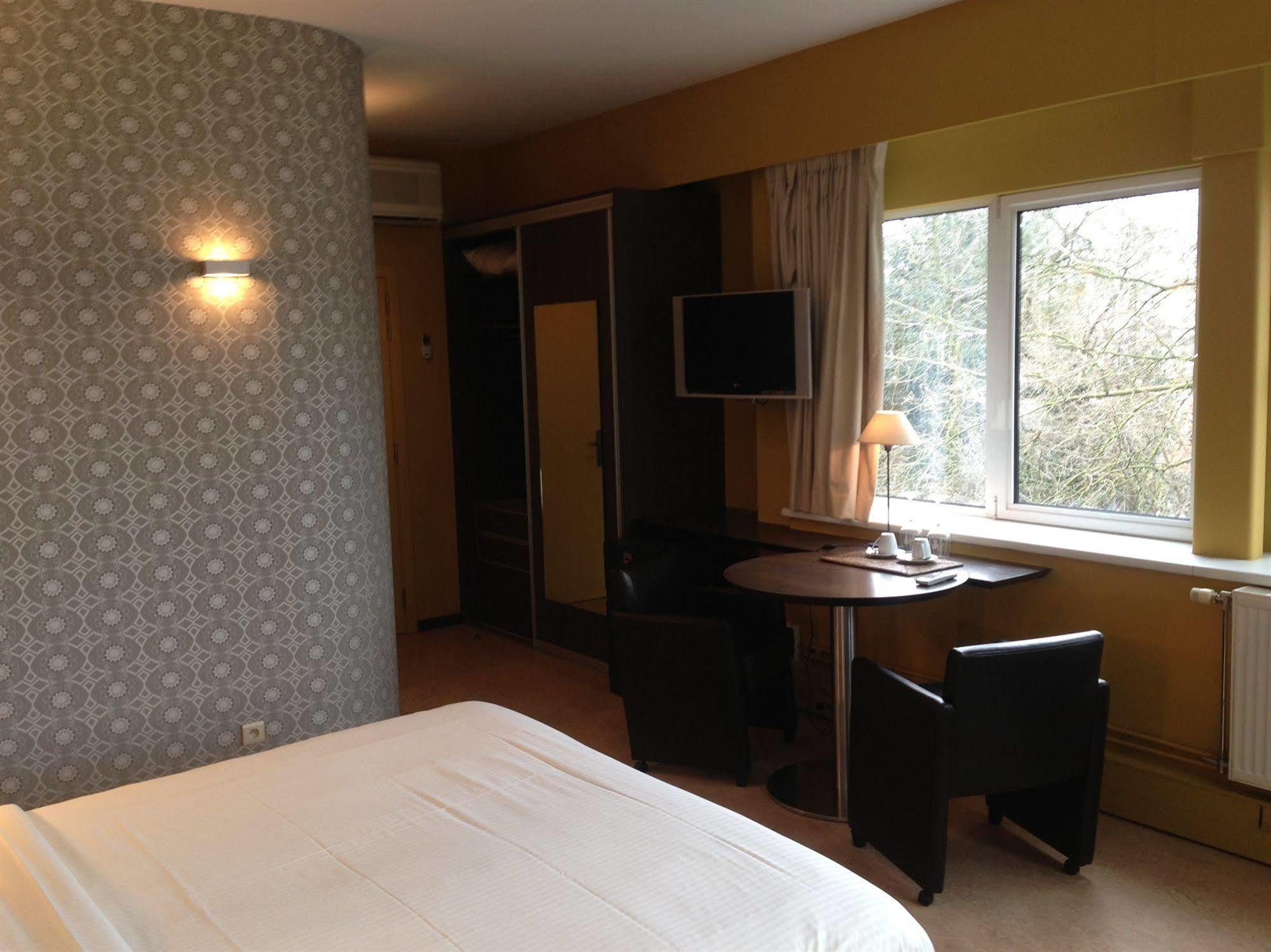 Hotel Orion Gent Bagian luar foto